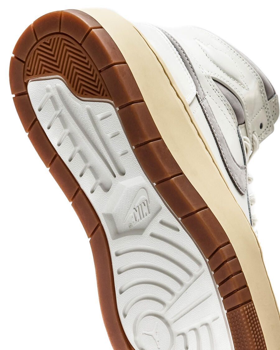 Кросівки жіночі Jordan W 1 Elevate High SE Pale Vanilla DZ3744-100, 40, В наявності, доставка 1-2 дні