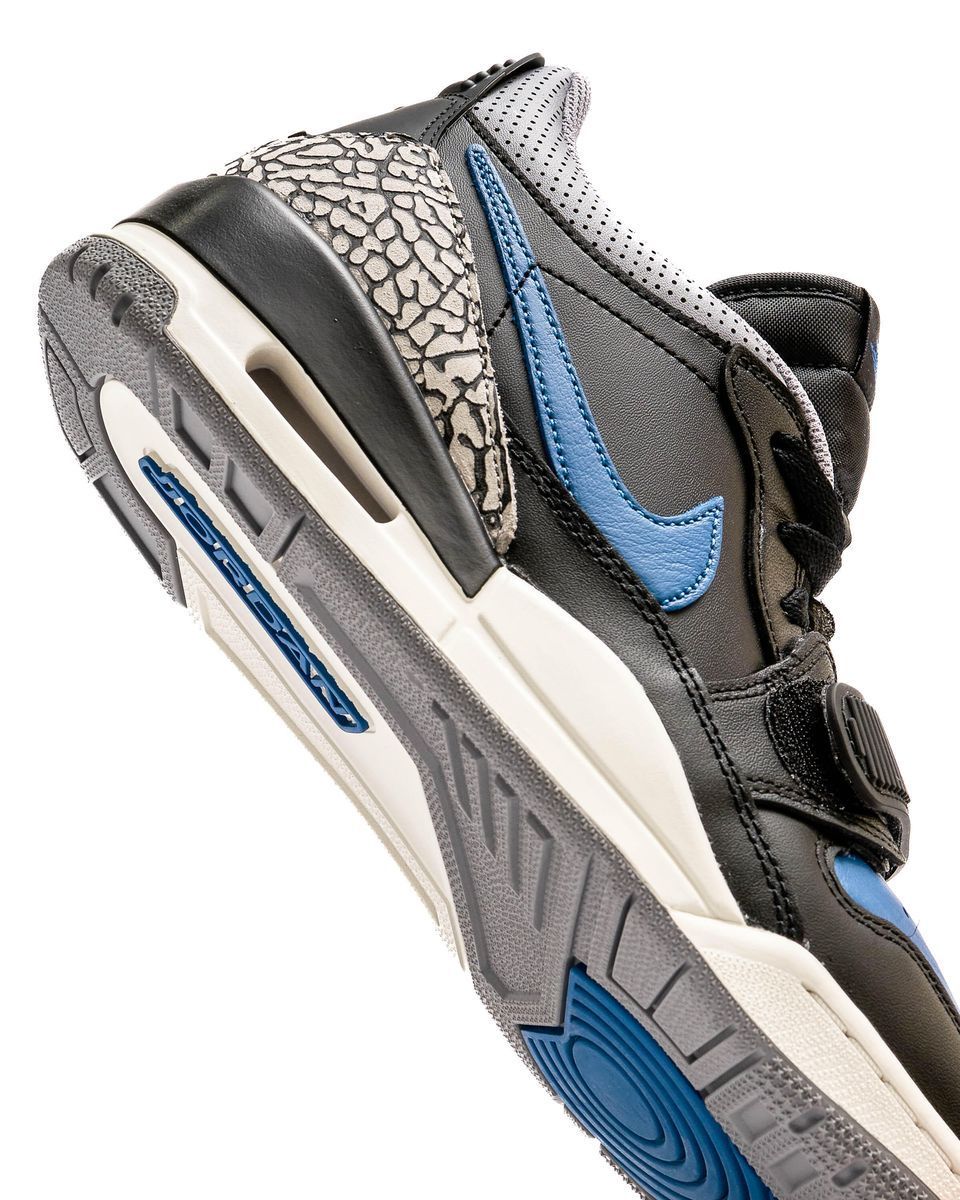 Кросівки чоловічі Jordan Legacy 312 Low Game Royal Black CD7069-041, 42, В наявності, доставка 1-2 дні