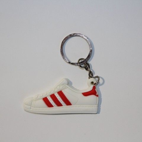 Брелок Adidas Superstar Originals White Red, OneSize (універсальний), В наявності, доставка 1-2 дні
