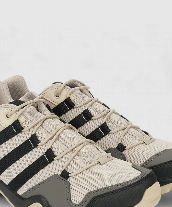 Кросівки чоловічі Adidas Terrex AX2S Hiking Wonder Beige IE0816, 44, В наявності, доставка 1-2 дні