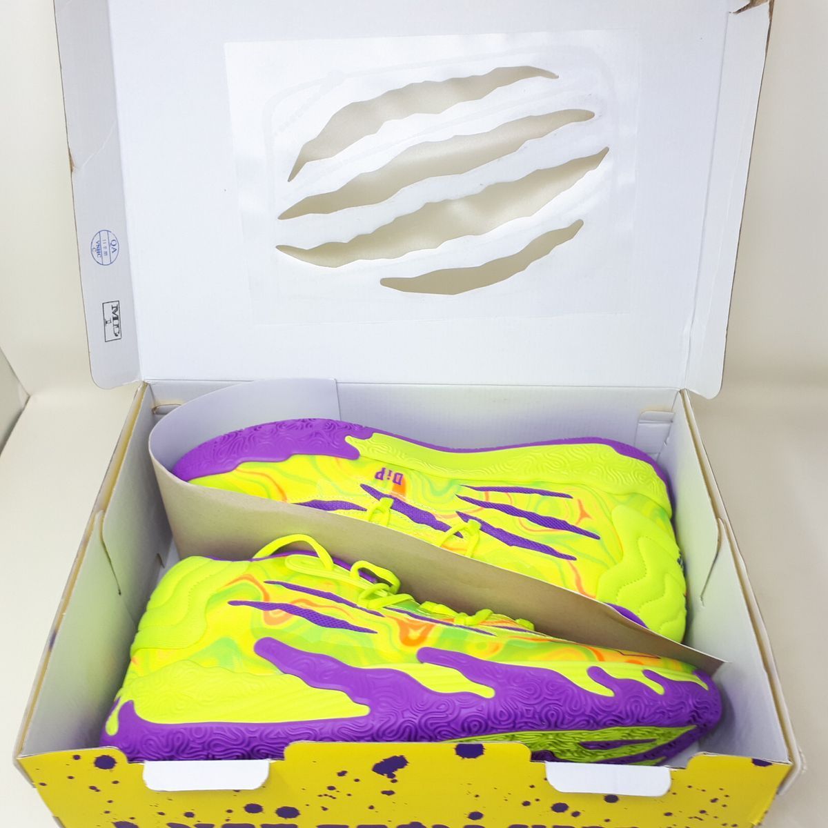 Кросівки баскетбольні Puma LaMelo Ball MB.03 Spark Yellow 379898-01, 47, В наявності, доставка 1-2 дні