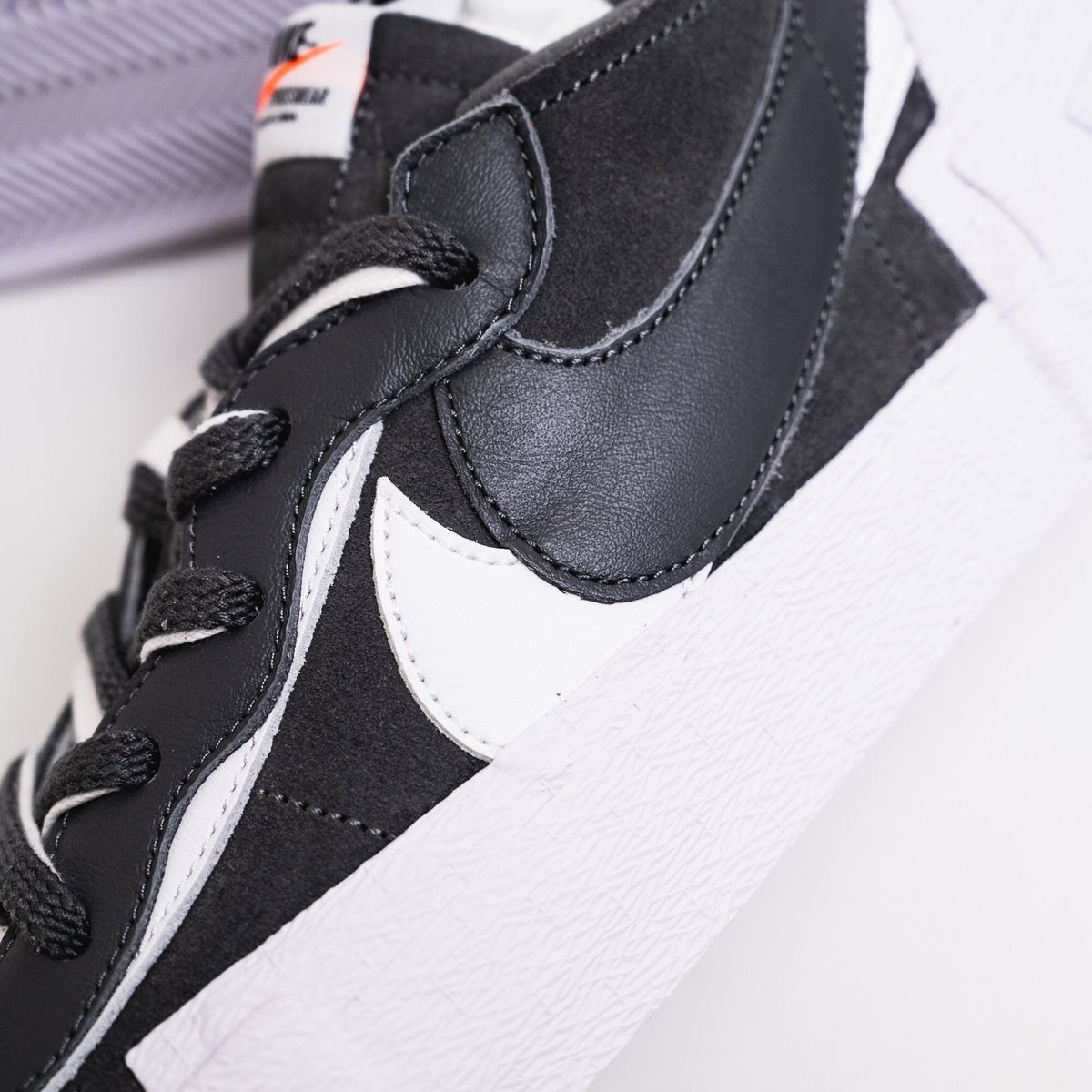 Кросівки чоловічі Nike Blazer Low Sacai Iron Grey DD1877-002, 47.5, В наявності, доставка 1-2 дні