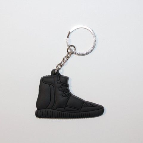 Брелок Adidas Yeezy 750 Boost Black, OneSize (універсальний), В наявності, доставка 1-2 дні