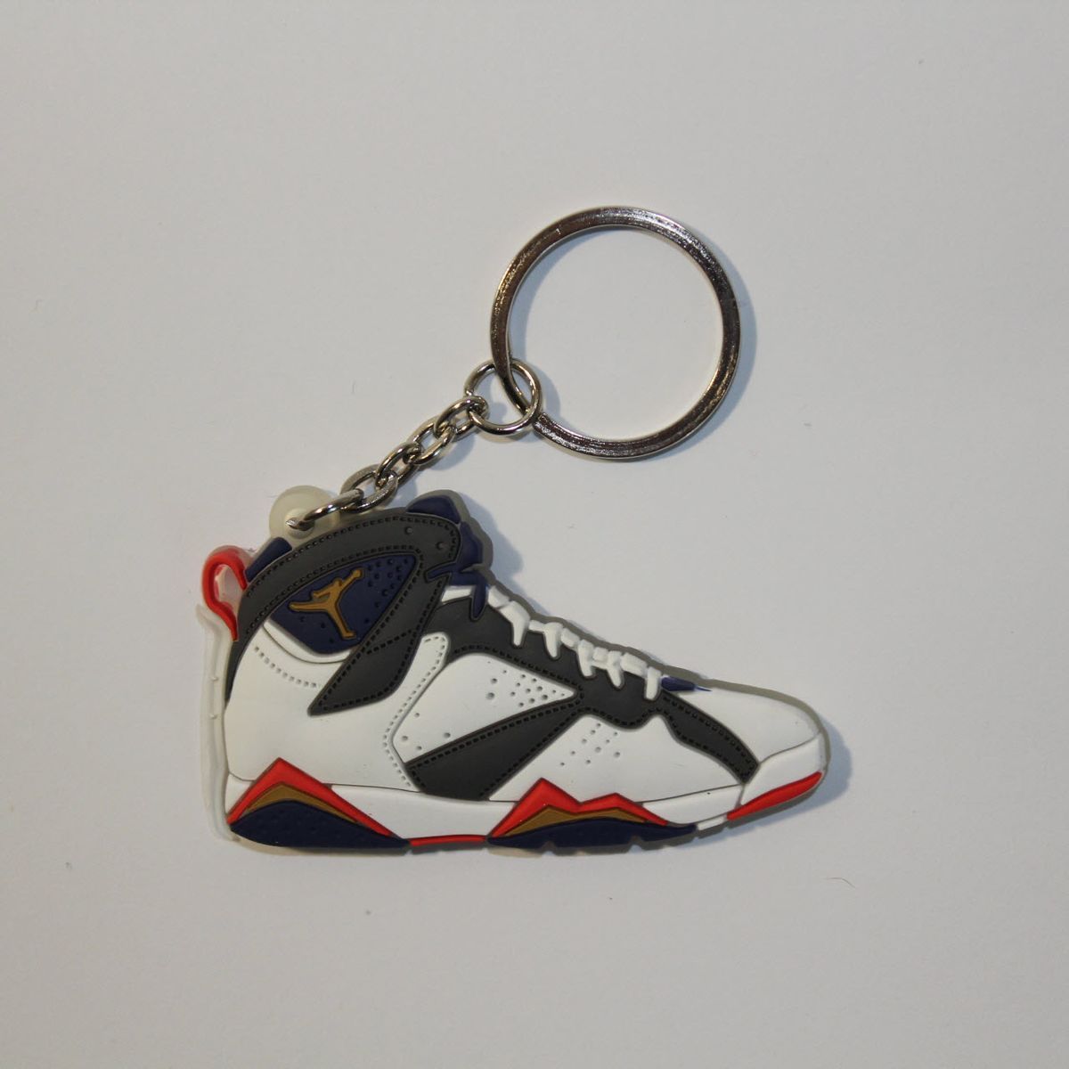 Брелок Jordan 7 Retro White Grey Red, OneSize (універсальний), В наявності, доставка 1-2 дні