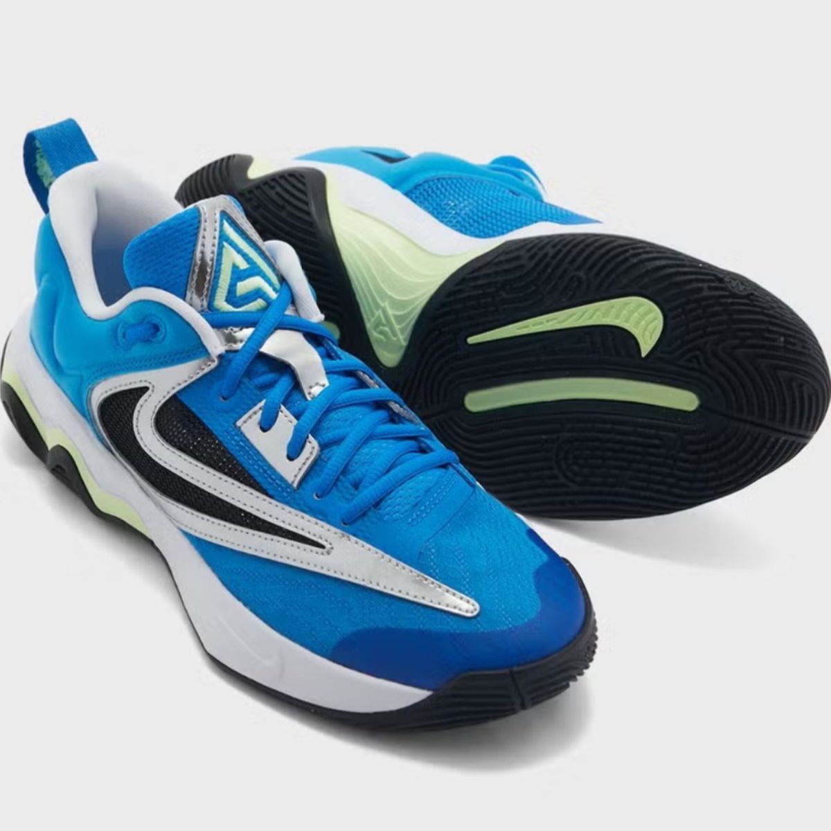 Кросівки баскетбольні Nike Giannis Immortality 3 Photo Blue DZ7533-400, 42.5, В наявності, доставка 1-2 дні
