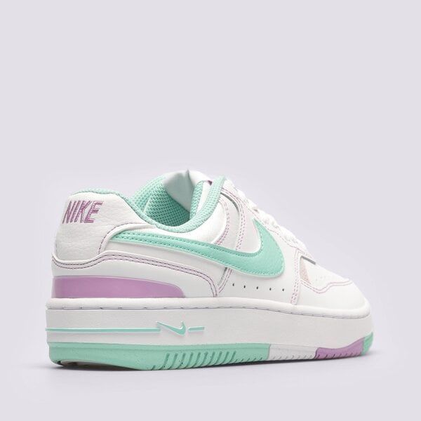 Кросівки жіночі Nike W Gamma Force White/Emerald Rise FN7109-100, 38, В наявності, доставка 1-2 дні
