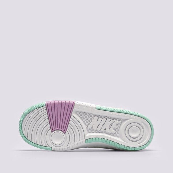 Кросівки жіночі Nike W Gamma Force White/Emerald Rise FN7109-100, 38, В наявності, доставка 1-2 дні