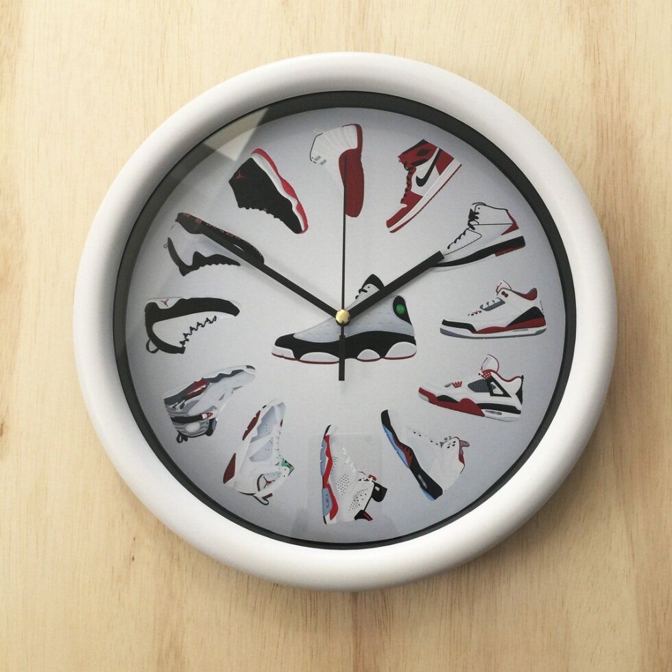 Настінний годинник Jordan Retro Wall Clock, OneSize