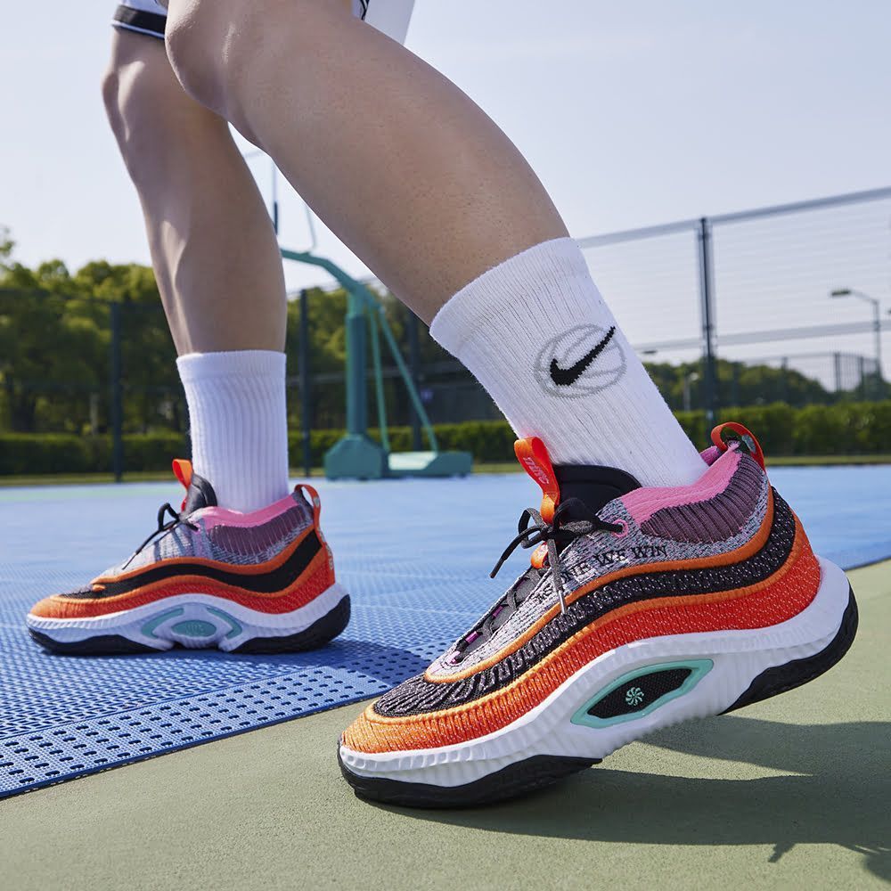 Кросівки баскетбольні Nike Cosmic Unity 3 EP Orange Black DV2770-001, 43, В наявності, доставка 1-2 дні