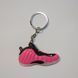 Брелок Nike Air Foamposite One Pink, OneSize (універсальний), В наявності, доставка 1-2 дні
