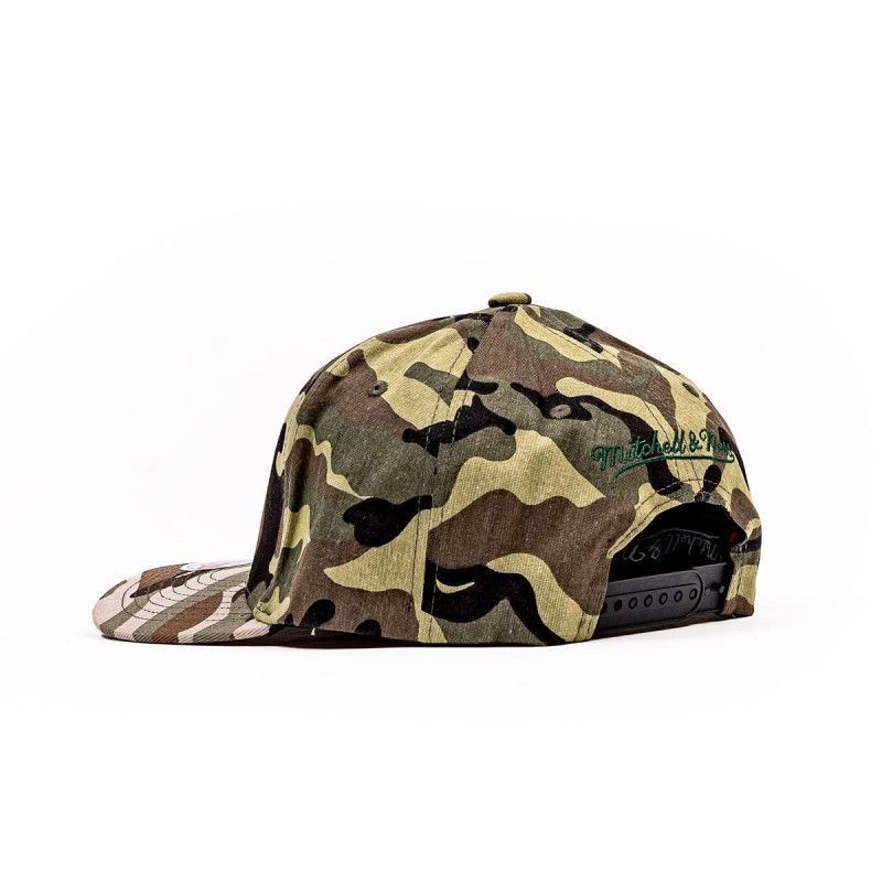 Кепка снепбек Mitchell & Ness NBA Milwaukee Bucks Woodland Desert Stretch Snapback Khaki 6HSSMM19494-MBUCMWD, OneSize (універсальний), В наявності, доставка 1-2 дні