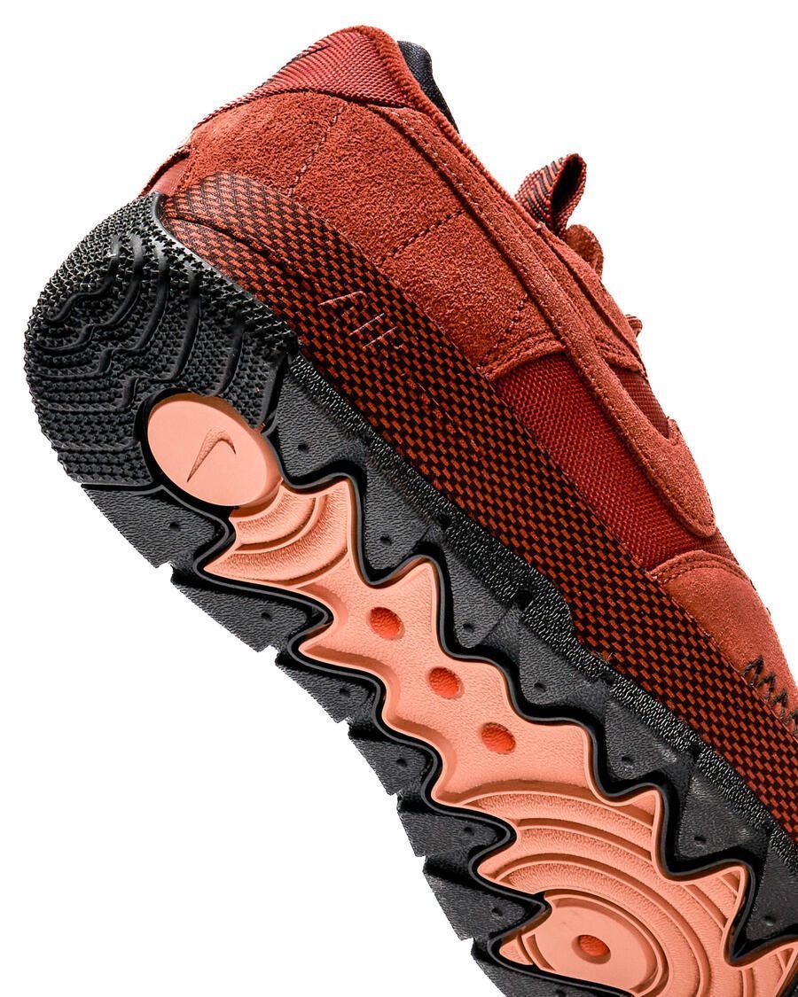 Кросівки жіночі Nike W Air Force 1 Wild Rugged Orange FB2348-800, 38.5, В наявності, доставка 1-2 дні