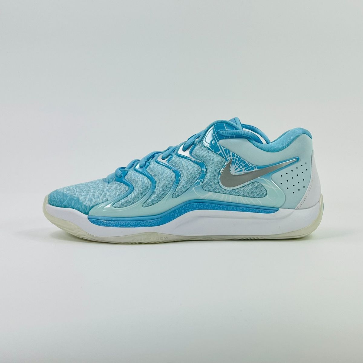 Кросівки баскетбольні Nike KD 17 Christmas Aquarius Blue FZ1525-400