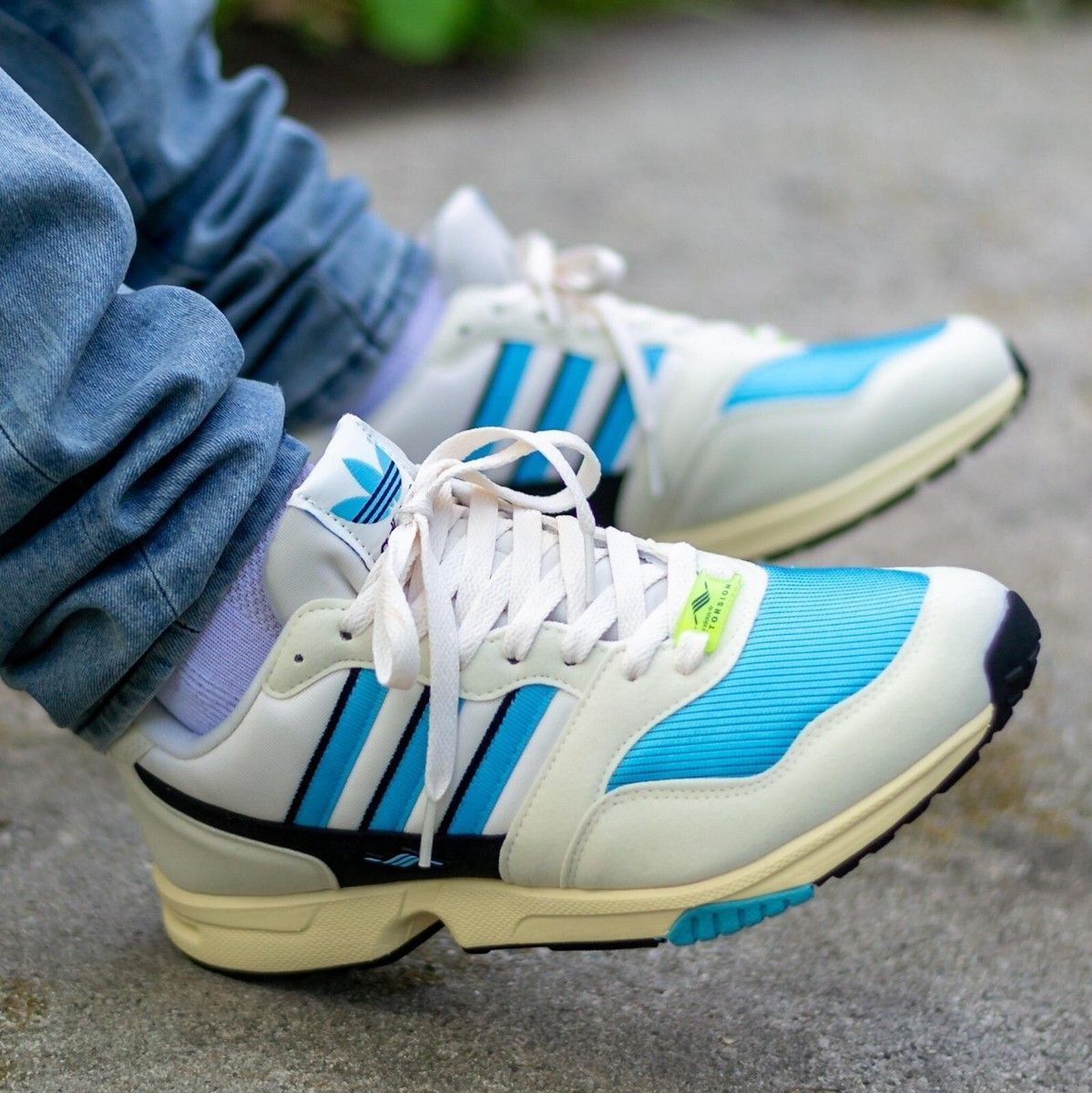 Кросівки унісекс Adidas ZX 1000 C Cream White FW1485, 38.5, В наявності, доставка 1-2 дні