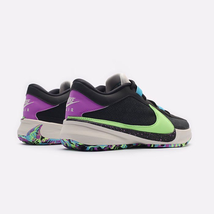 Кросівки баскетбольні Nike Zoom Freak 5 Black Phantom DX4985-002, 40.5, В наявності, доставка 1-2 дні
