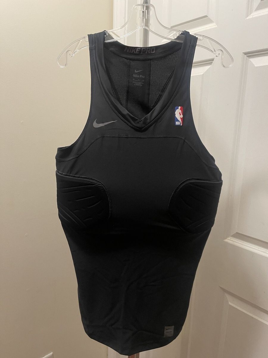 Майка компресійна з захистом Nike Pro Hyperstrong NBA Team Issued Padded Compression Basketball Tank Top Black 881965-010, 4XL, В наявності, доставка 1-2 дні