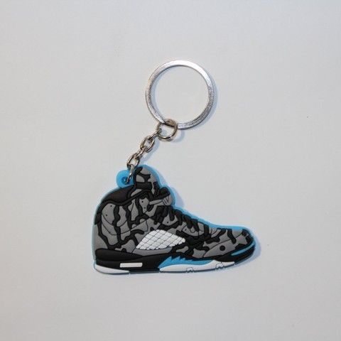 Брелок Jordan 5 Retro Grey Camo, OneSize (універсальний), В наявності, доставка 1-2 дні