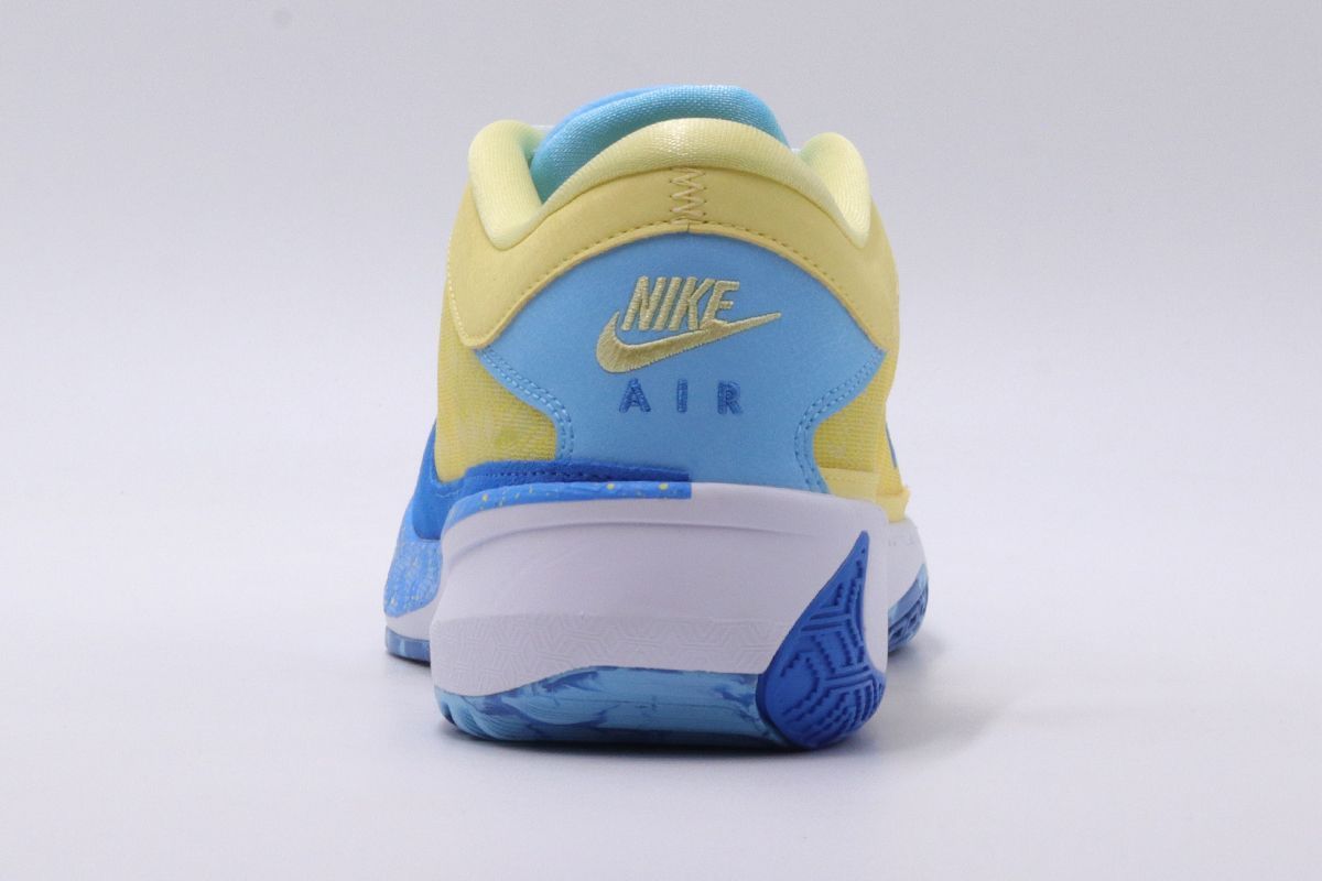Кросівки баскетбольні Nike Zoom Freak 5 Yellow DX4985-700, 40, В наявності, доставка 1-2 дні