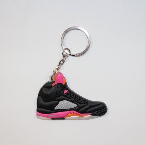 Брелок Jordan 5 Retro Black Pink, OneSize (універсальний), В наявності, доставка 1-2 дні