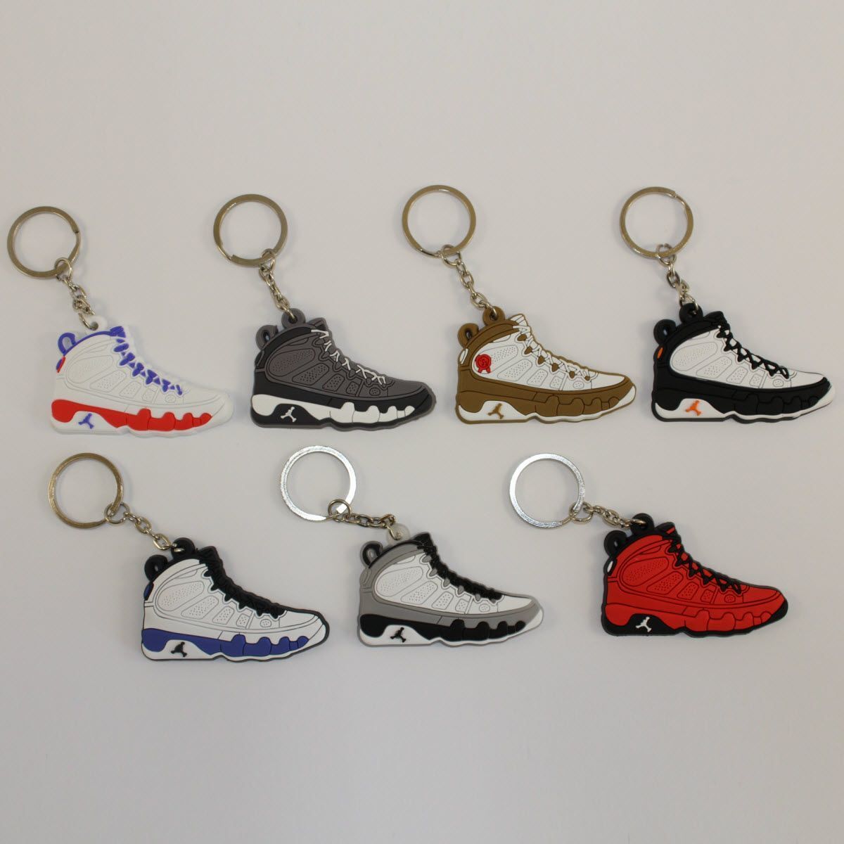 Брелок Jordan 9 Retro White Red, OneSize (універсальний), В наявності, доставка 1-2 дні