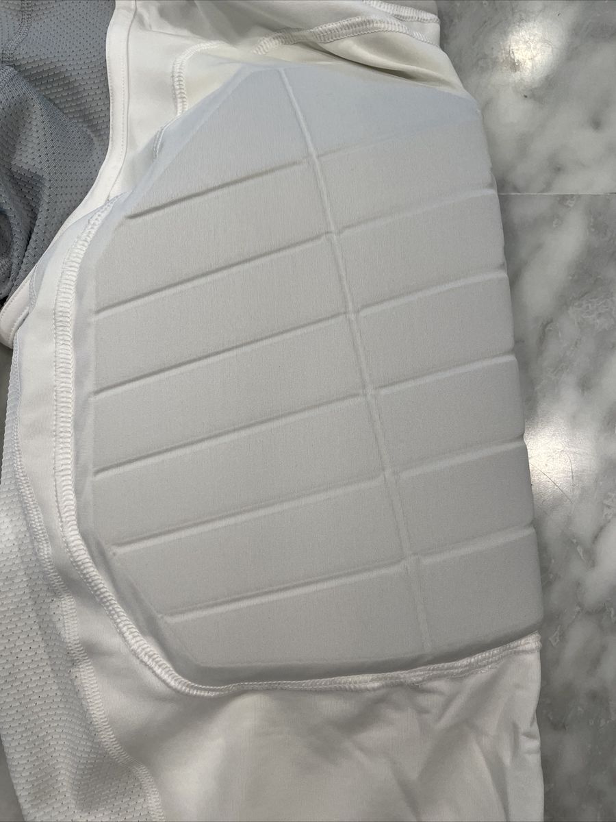 Лосіни компресійні з захистом Nike Pro Hyperstrong Basketball Compression Custom Padded Pants White AA1745-100, XL, В наявності, доставка 1-2 дні