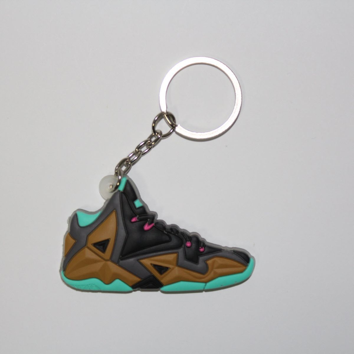 Брелок Nike Lebron XI 11 Gold Green, OneSize (універсальний), В наявності, доставка 1-2 дні