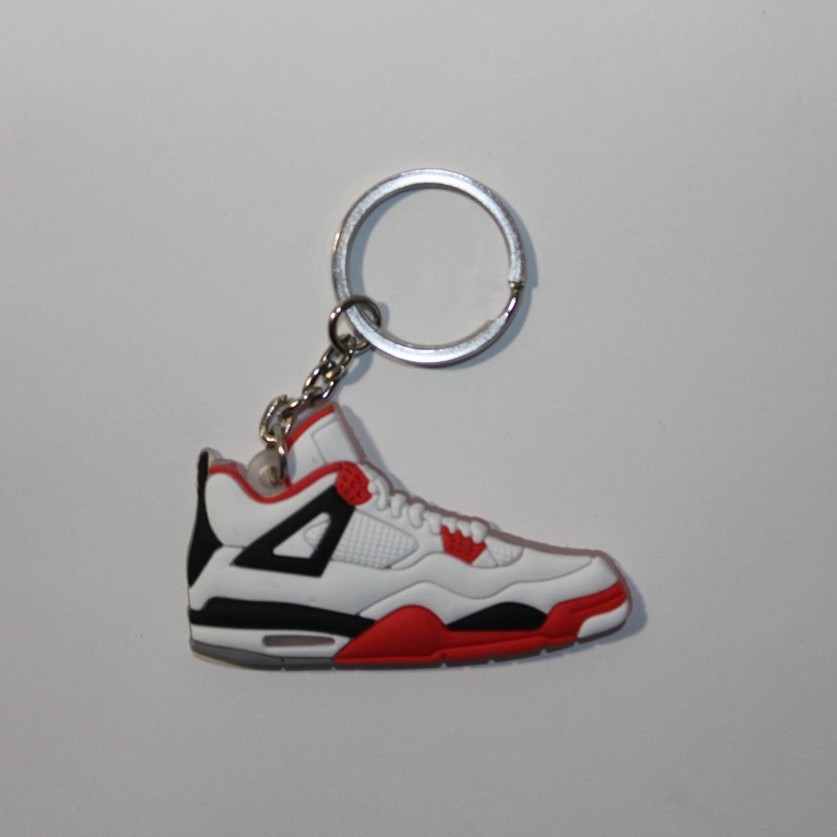 Брелок Jordan 4 Retro White Red, OneSize (універсальний), В наявності, доставка 1-2 дні